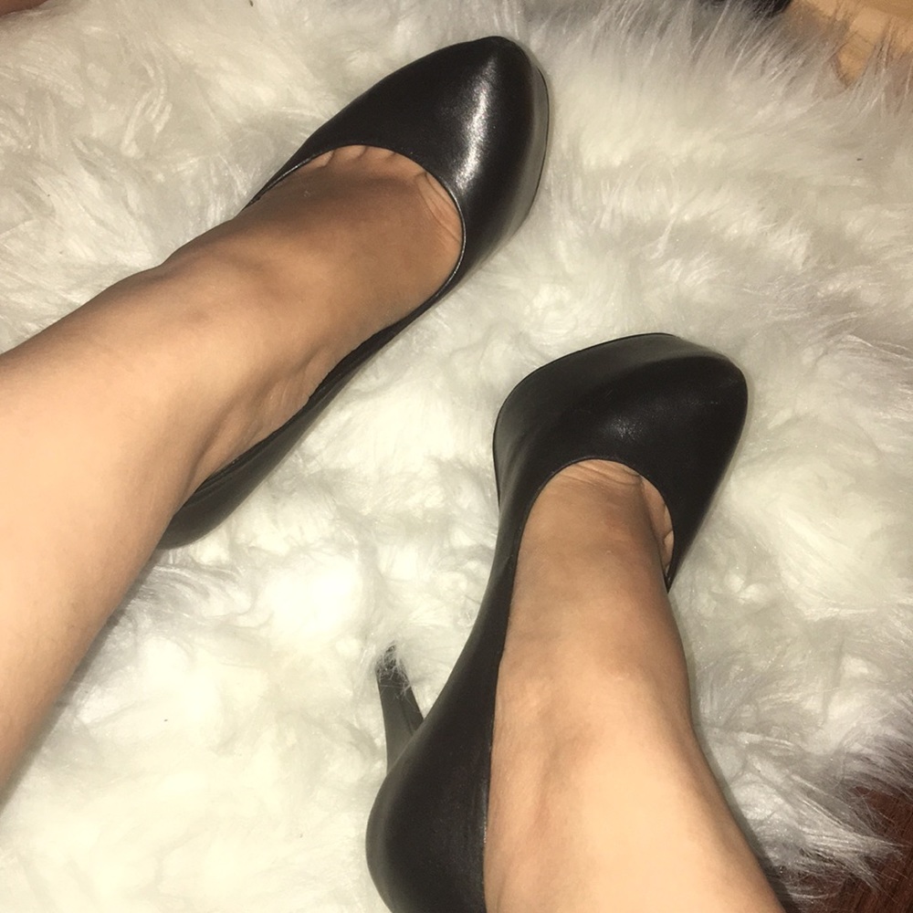 Black Steve Madden Dejavu Heels